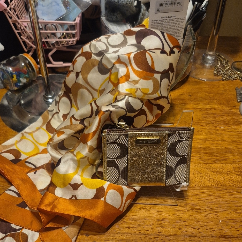 Euc Coach Bundle. - image 1